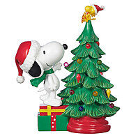 Peanuts Snoopy LED Holiday Tree