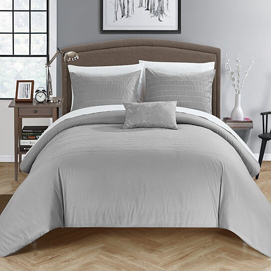 elegant bedding