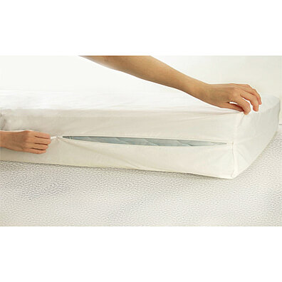 https://cdn1.ykso.co/comfortlinen/product/waterproof-bed-bug-blocker-zippered-mattress-protector/images/2927657/1662098755/ample.jpg