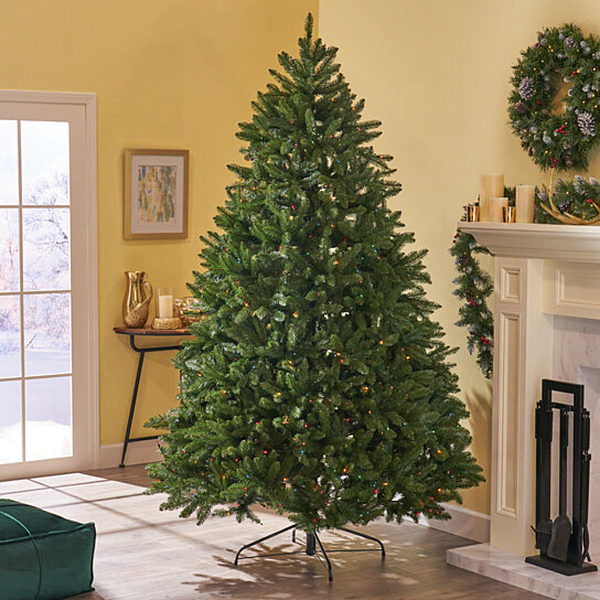 Buy 7.5-foot Norway Spruce Pre-Lit or Unlit Hinged Artificial Christmas ...