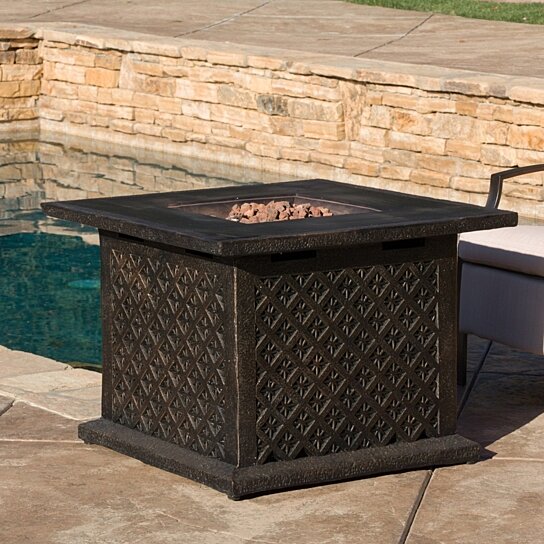 Buy Saratoga Outdoor 33 Inch Square Liquid Propane Fire Pit With