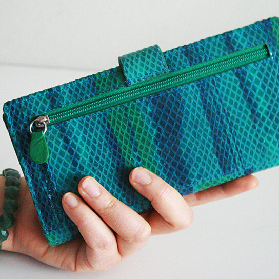 cute clutch wallets