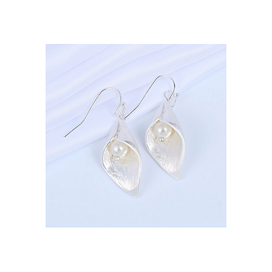 SALE - Calla Lily and Pearl Drop Earrings