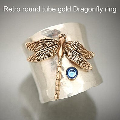 Fashion Ring Dragonfly Decor Vintage Jewelry Carving Golden Tube Design Alloy Ring for Party