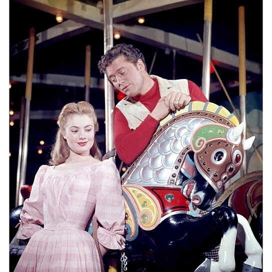 Buy Carousel Shirley Jones Gordon Macrae 1956 Tm And Copyright 20Th ...