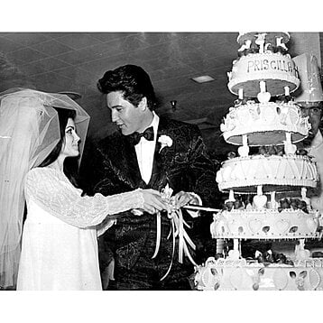 elvis and priscilla wedding cake